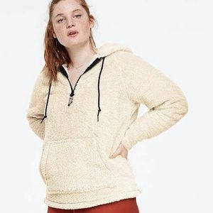 vs pink sherpa hoodie